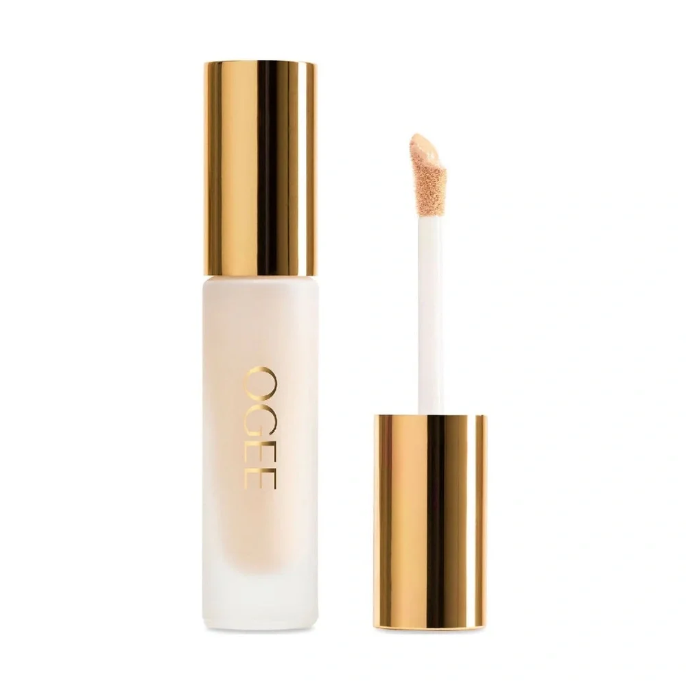 Ogee reveal flawless